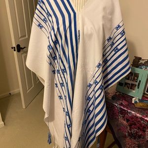 Hand made poncho from Oaxaca this is a piece of art ❤️